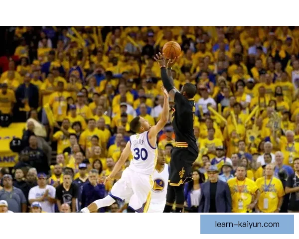 NBA今日热点：詹姆斯赛季首度三双独行侠逆转勇士引发全联盟关注