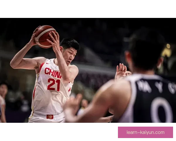 中国男篮成功逆转日本队晋级亚洲杯决赛 展现顽强拼搏精神