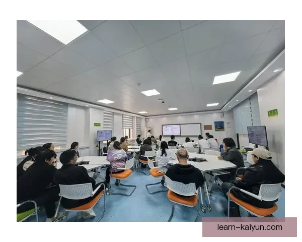 布雷斯特俱乐部发展历程与城市文化融合探索研究