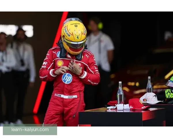 法拉利车队重回巅峰 中国车手刘震东赛季首度登上领奖台