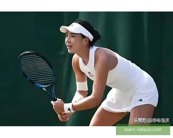 网球赛场新星崛起，引发观众热议与媒体关注