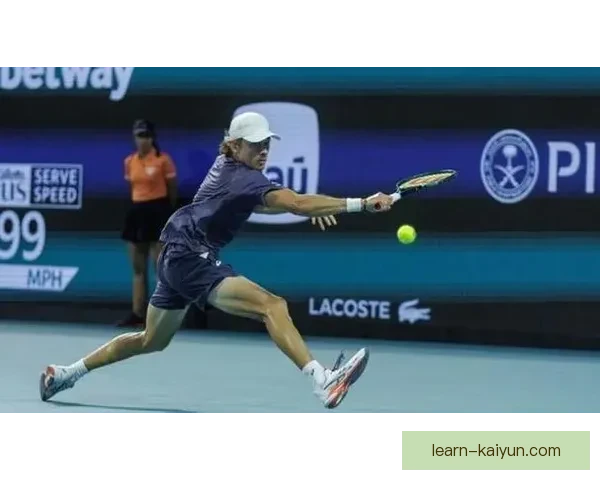 网球赛季焦点赛事激战不断球员表现引发热议